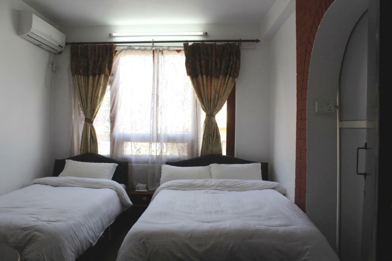 Hotel Little Buddha Inn Kathmandu Exteriör bild